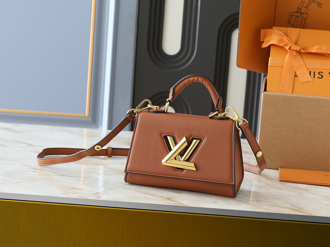 LV Classic Handbag Monogram Canvas Crossbody Strap Elegant Look Limited